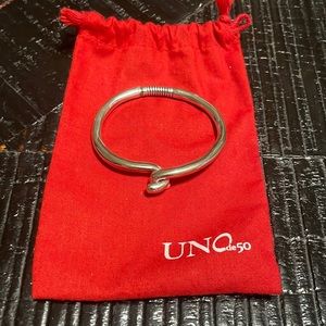 Loop Bracelet (silver)